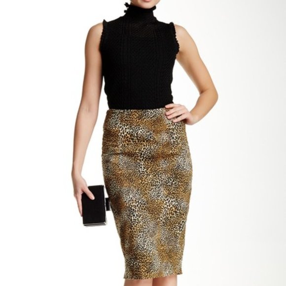 Dex Leopard Print Pencil Skirt - Picture 1 of 2